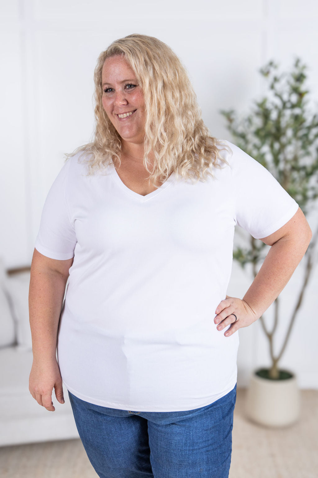 Michelle Mae Olivia Tee - Solid Colors