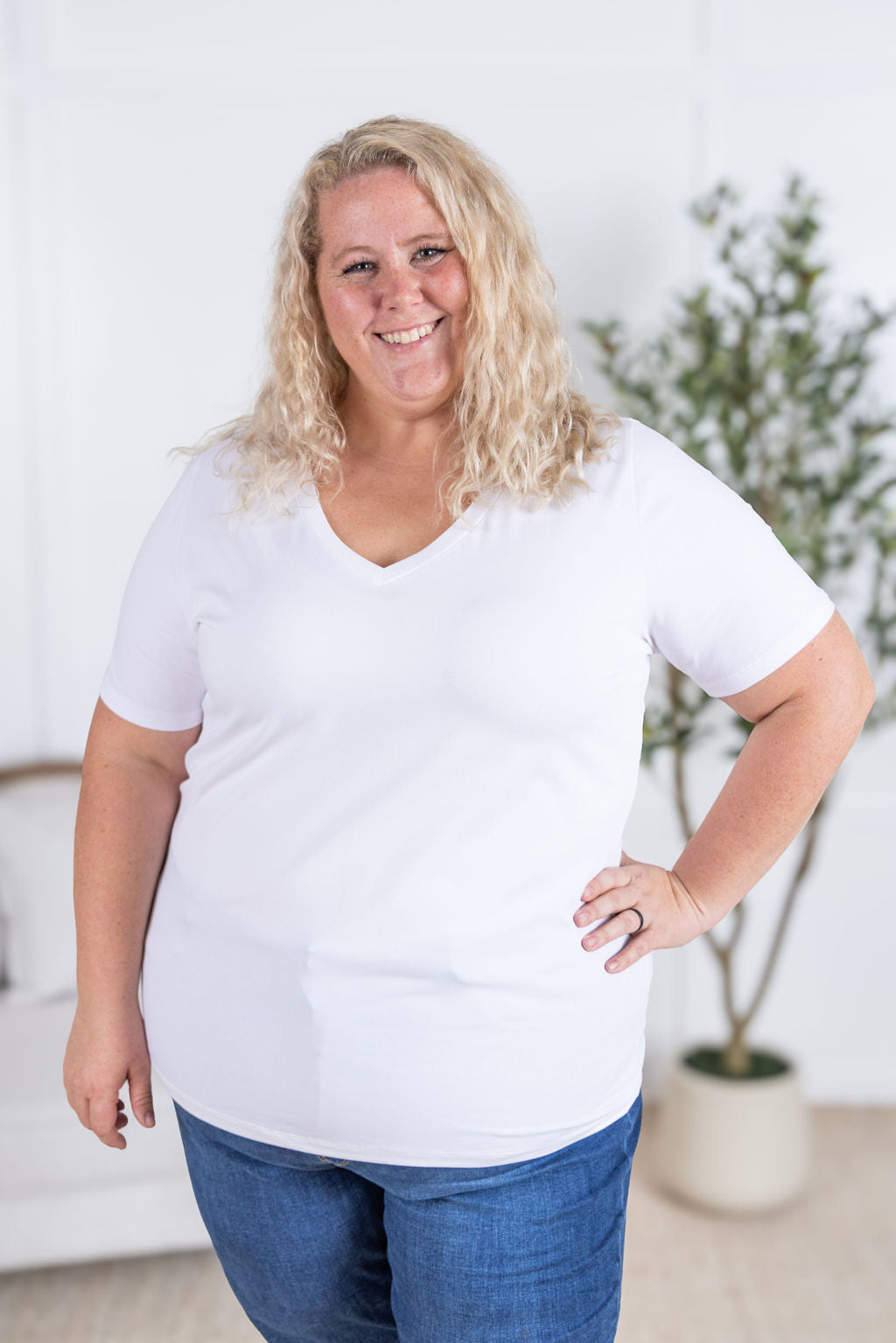 Michelle Mae Olivia Tee - Solid Colors