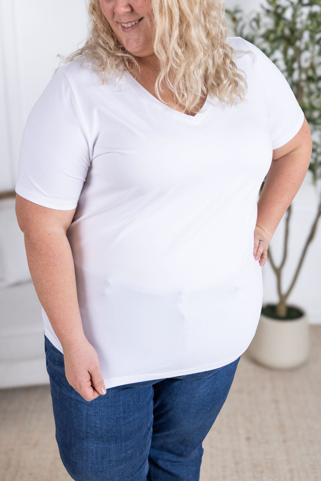 Michelle Mae Olivia Tee - Solid Colors