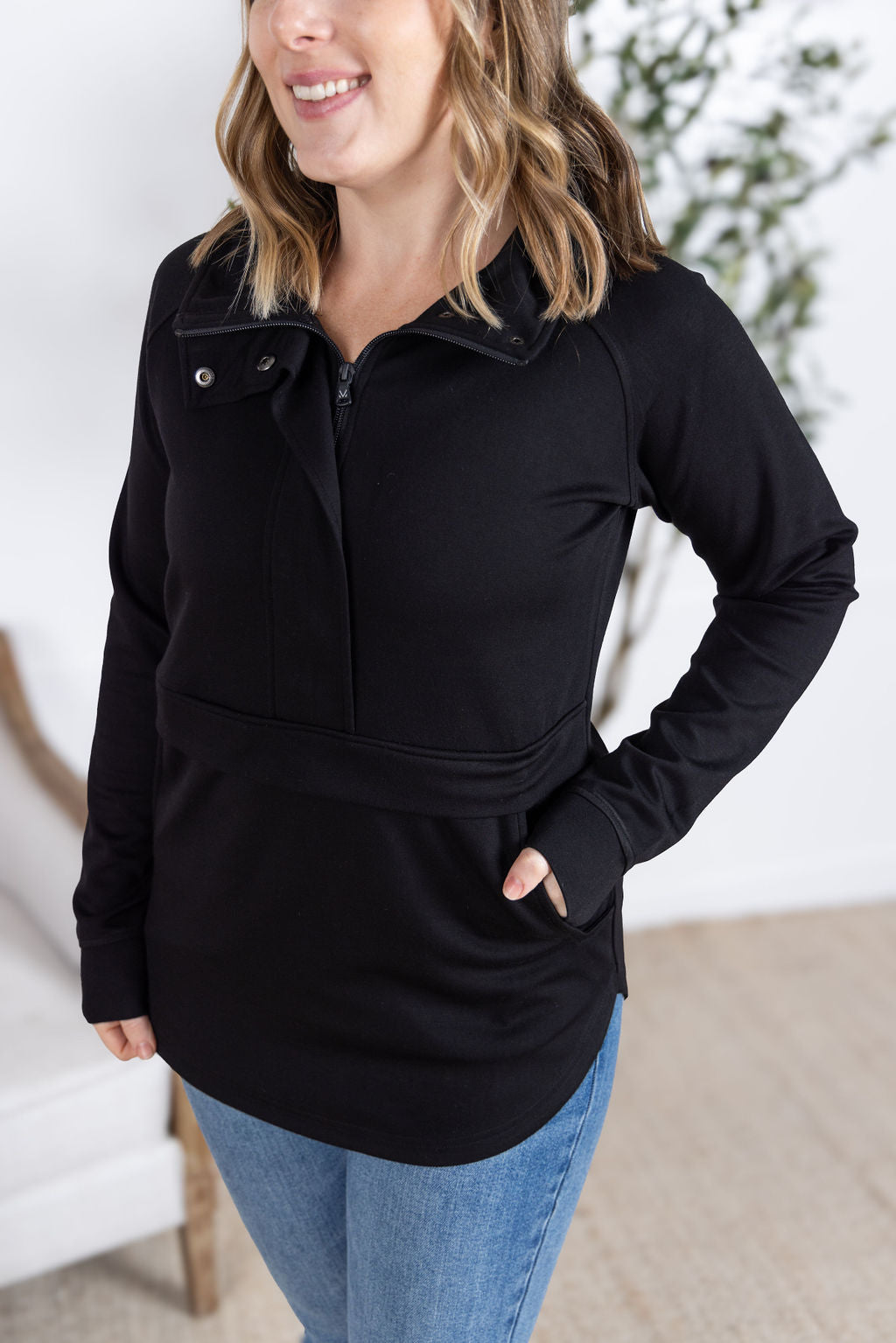 Michelle Mae Mia Scuba Halfzip - Black