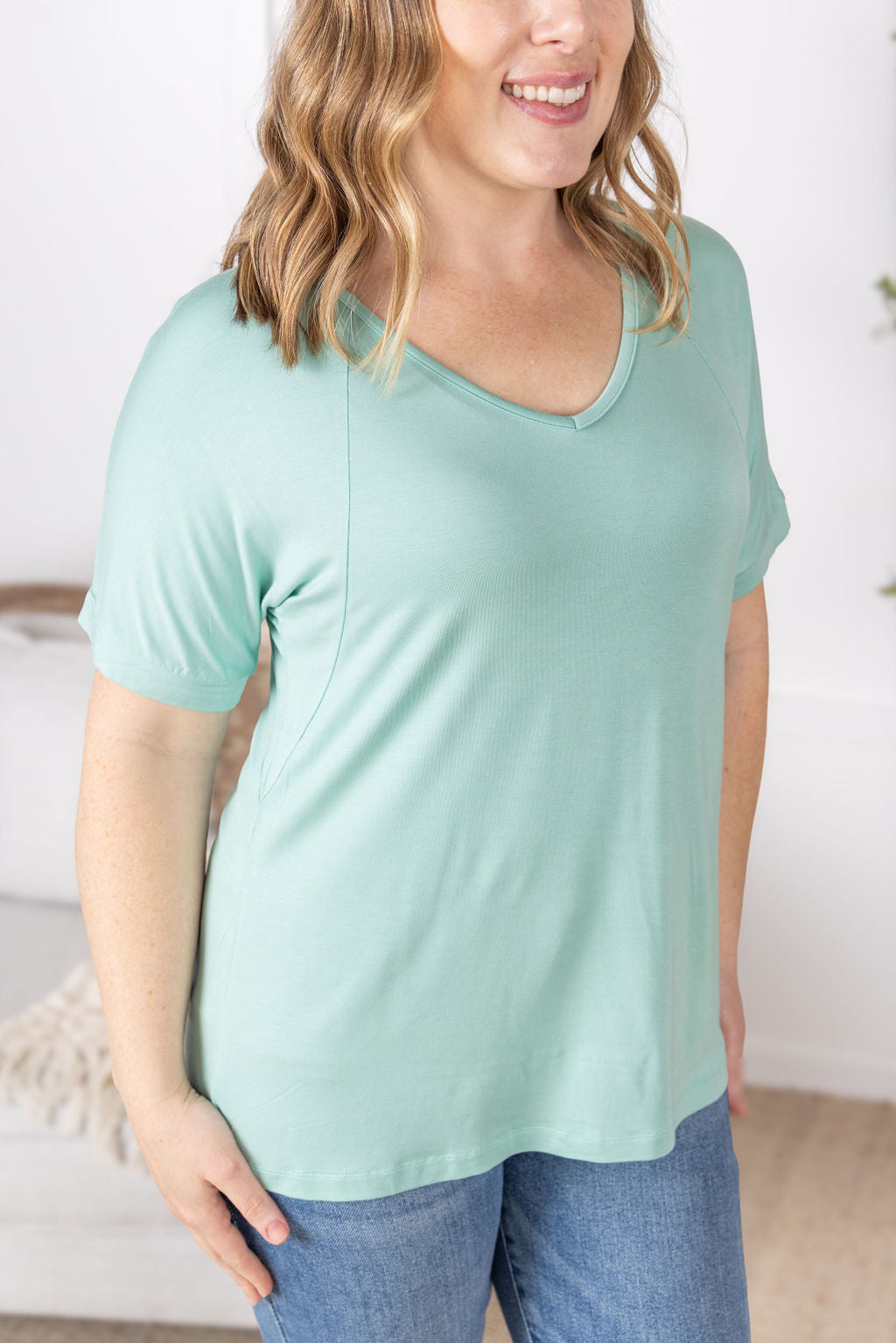 Michelle Mae Bamboo V Neck Tee - Mint