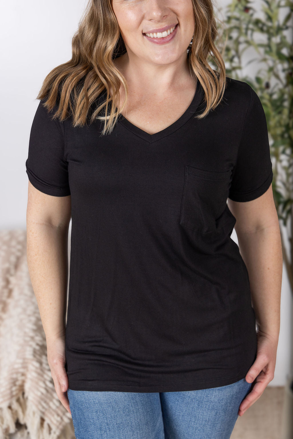Michelle Mae Sophie Pocket Tee - Black