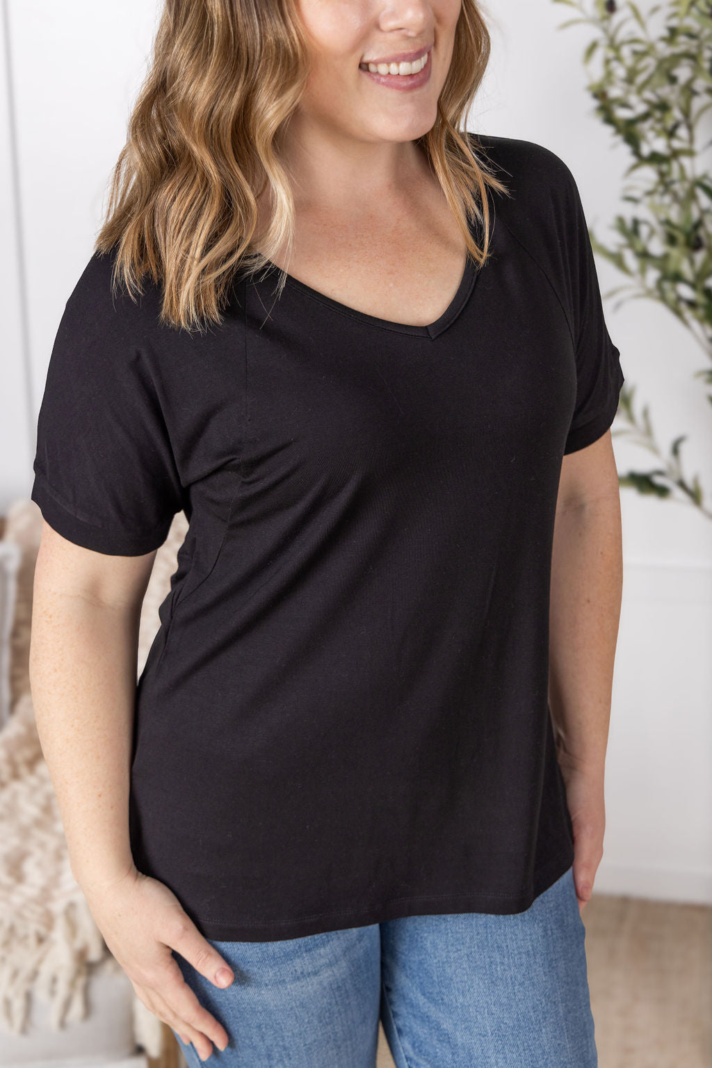 Michelle Mae Bamboo V Neck Tee - Black