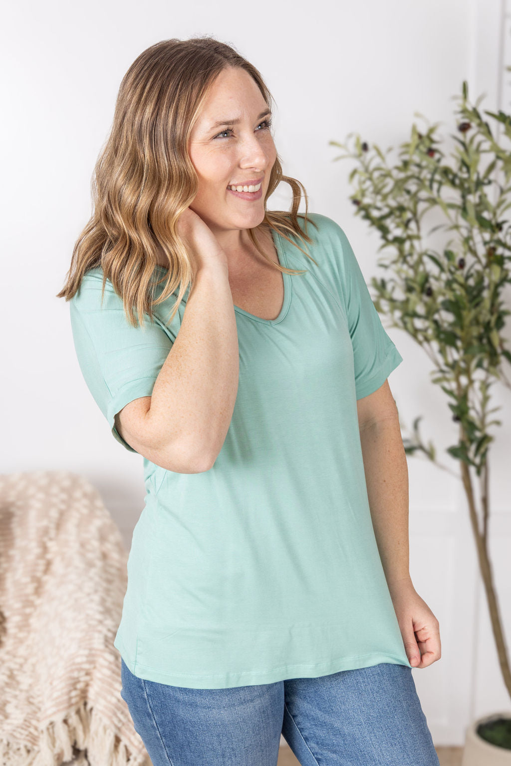 Michelle Mae Bamboo V Neck Tee - Mint