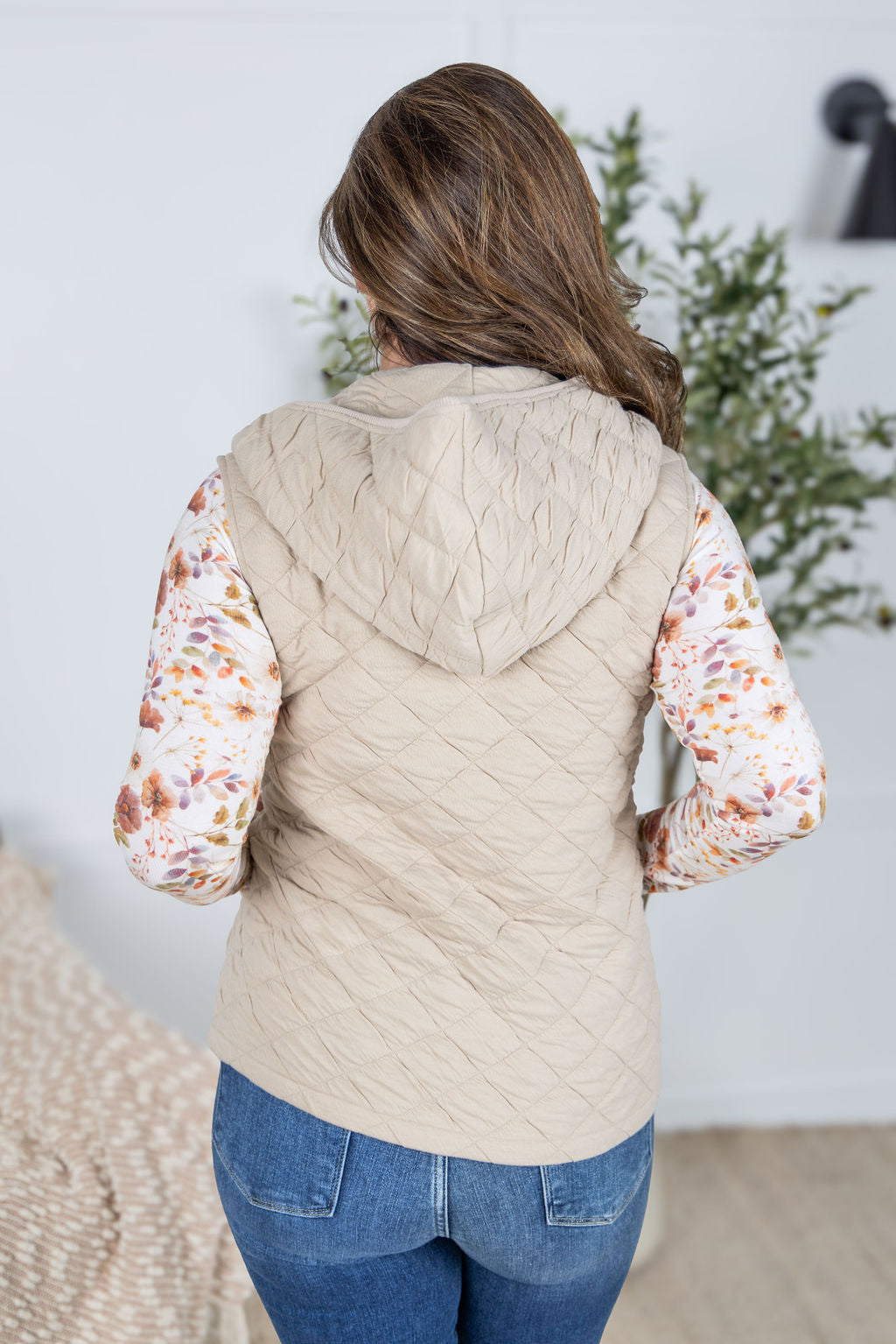 Michelle Mae Heather Hooded Vest - Beige