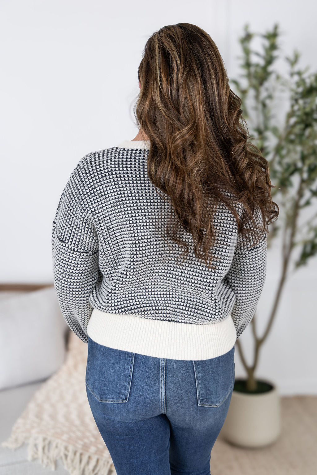 Michelle Mae Charlotte Sweater - Black and Cream