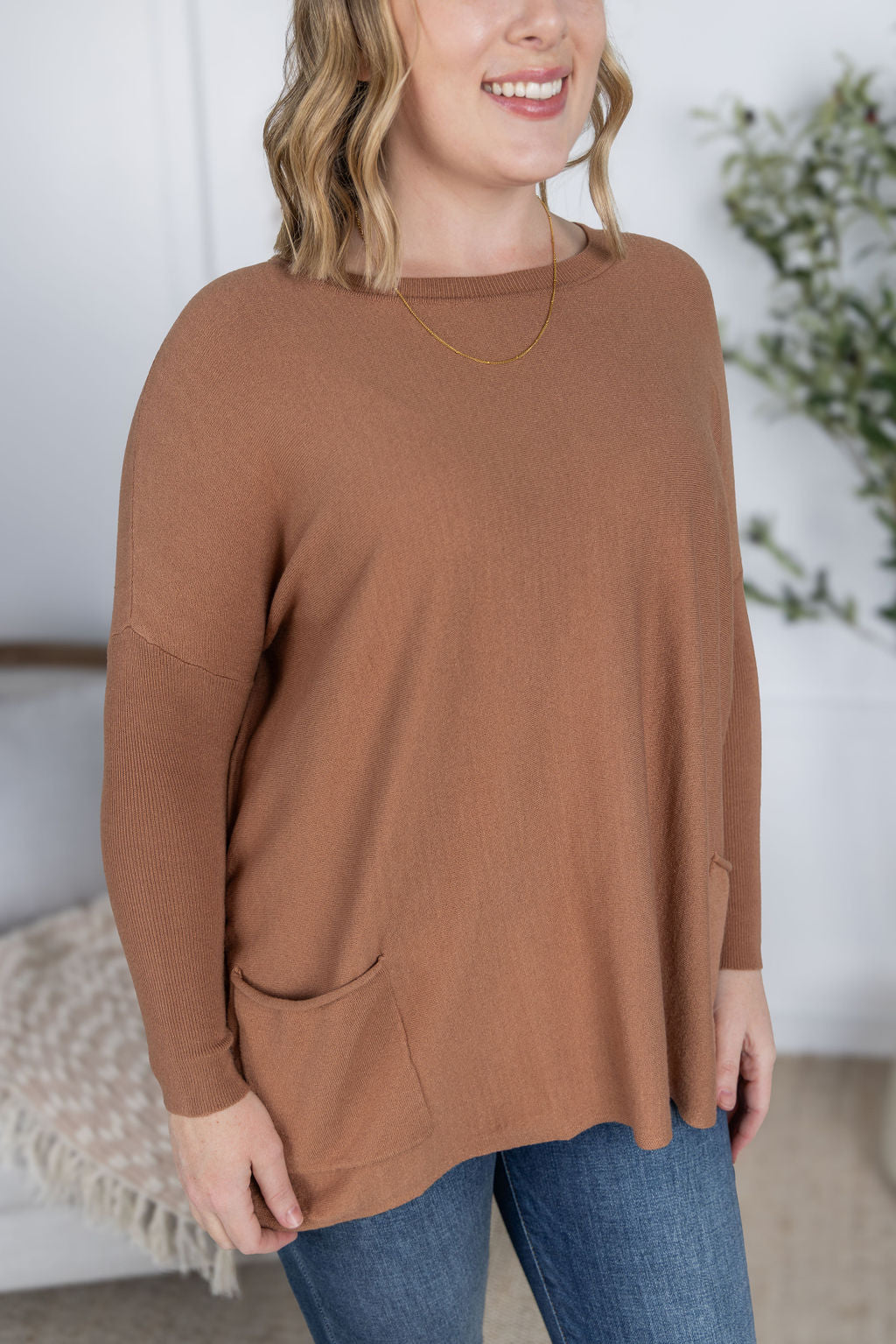 Michelle Mae Naomi Pocket Sweater - Latte