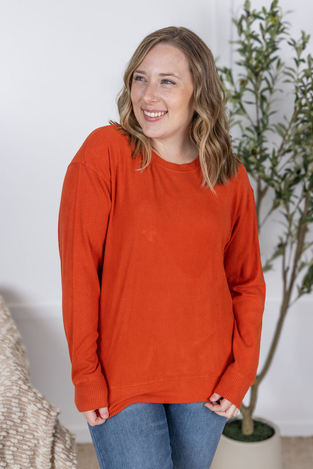 Michelle Mae Corrine Ribbed Pullover Top - Pumpkin
