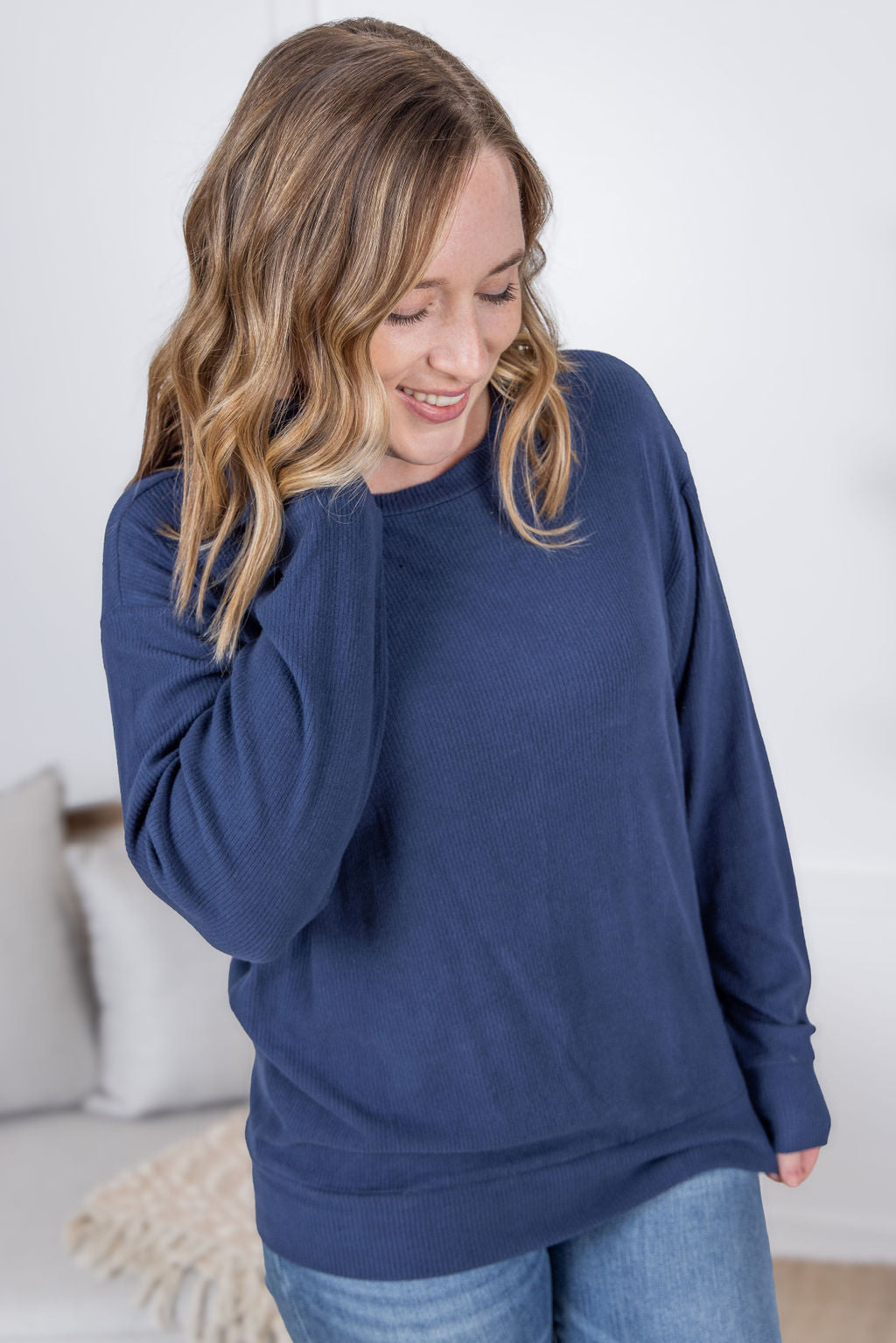 Michelle Mae Corrine Ribbed Pullover Top - Navy