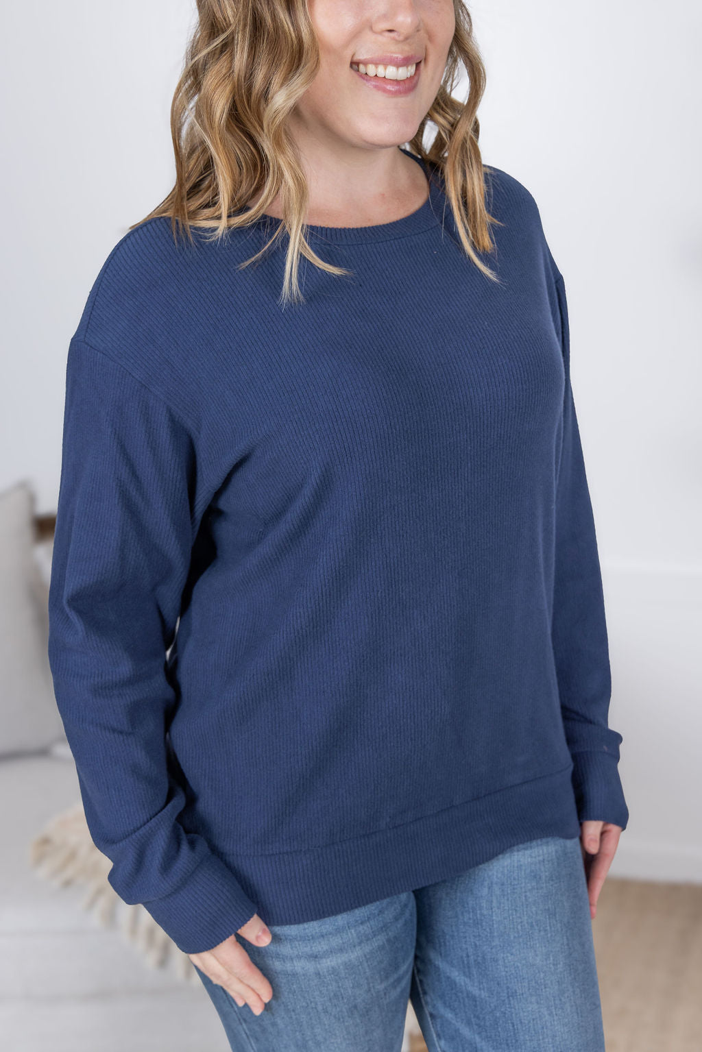 Michelle Mae Corrine Ribbed Pullover Top - Navy
