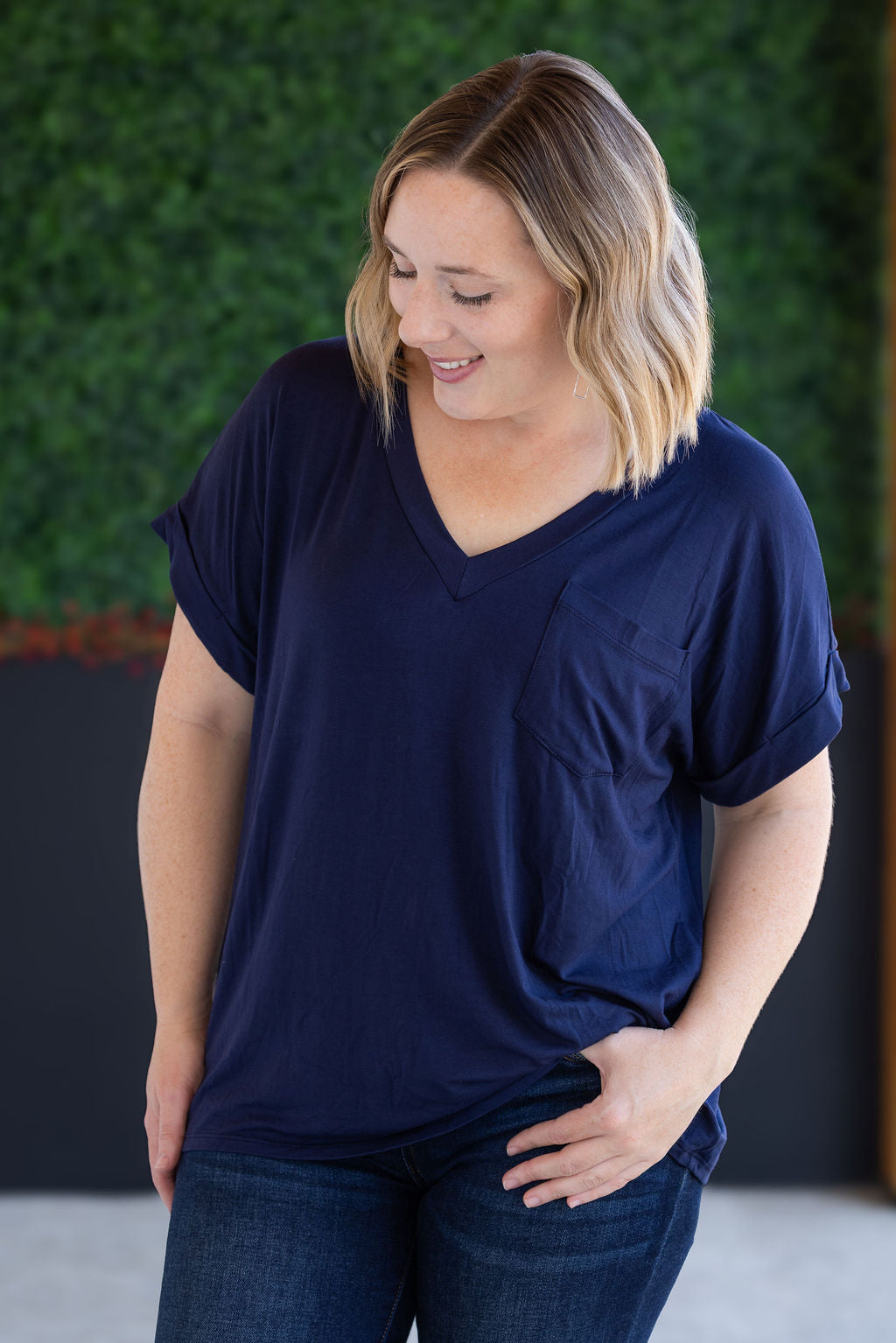 Michelle Mae Sierra Pocket Top - Navy