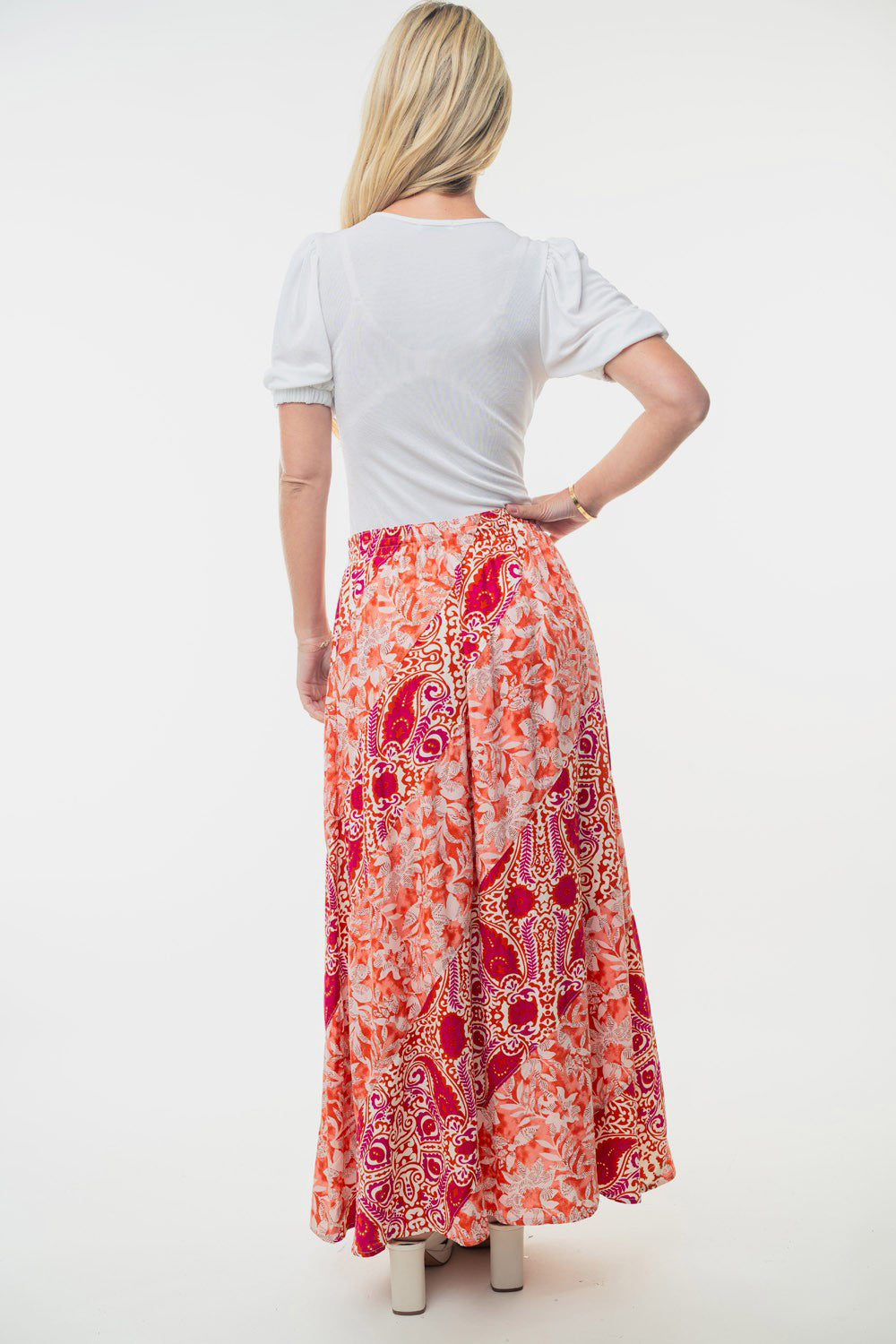 Hillary's High Waisted Floral Woven Skirt