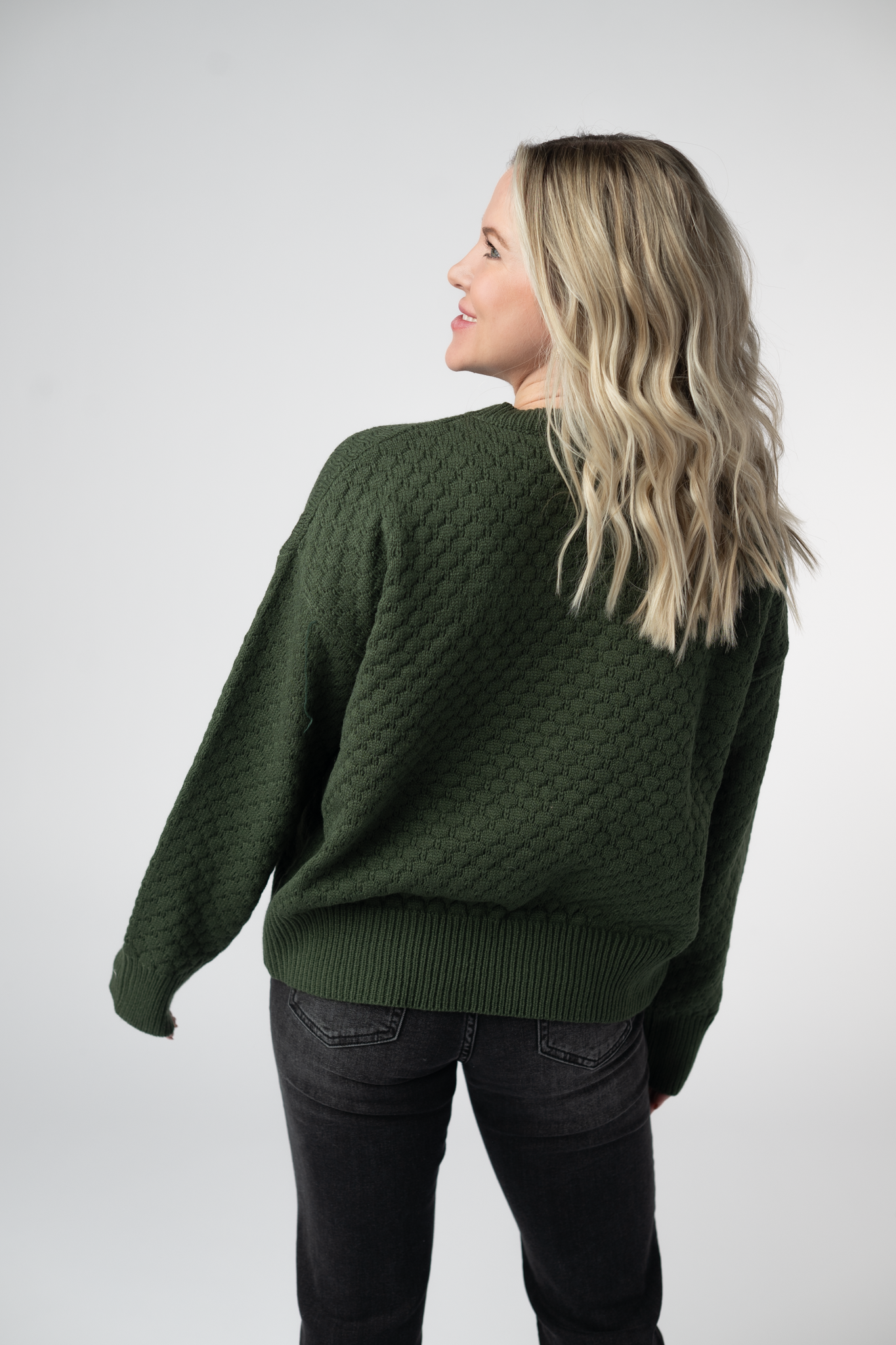 Michelle Mae Gianna Pullover Sweater - Olive