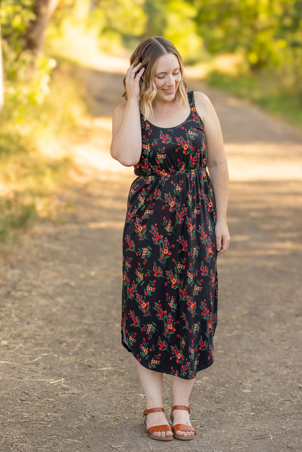 Michelle Mae Reagan Ribbed Midi Dress - Black Floral