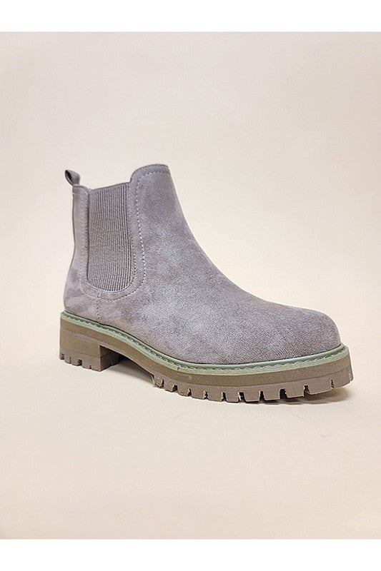 Fall In Love With Fall Round Toed Boots
