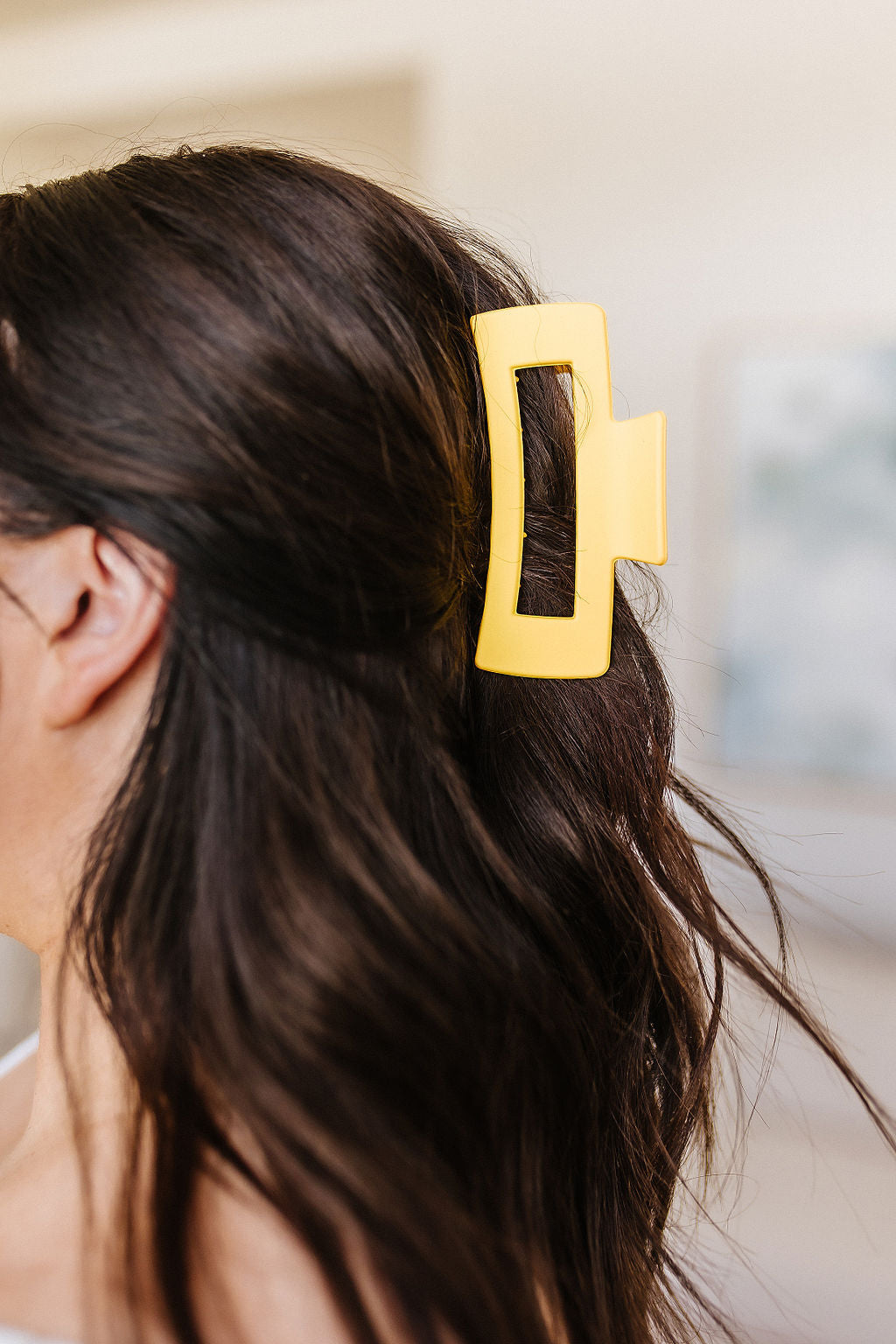 Claw Clip Set of 4 in Lemon **FINAL SALE**