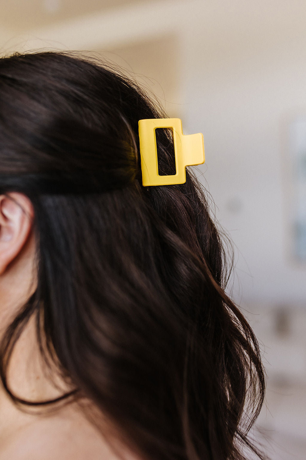 Claw Clip Set of 4 in Lemon **FINAL SALE**