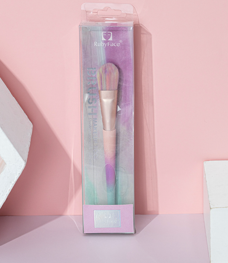 Loud and Clear Bronzer Brush **FINAL SALE**
