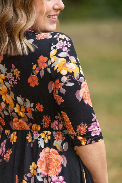 Michelle Mae Taylor Dress - Black Fall Floral Mix