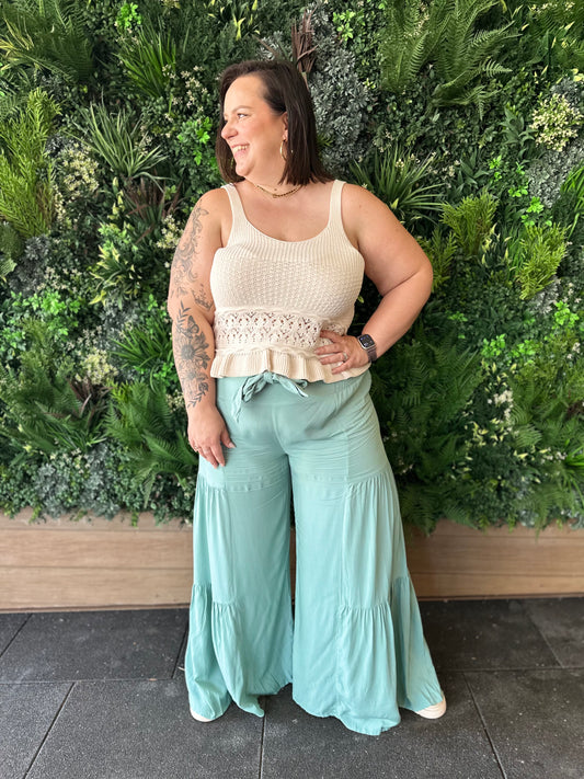 Vacay Mode Wide Leg Pants (more colors)