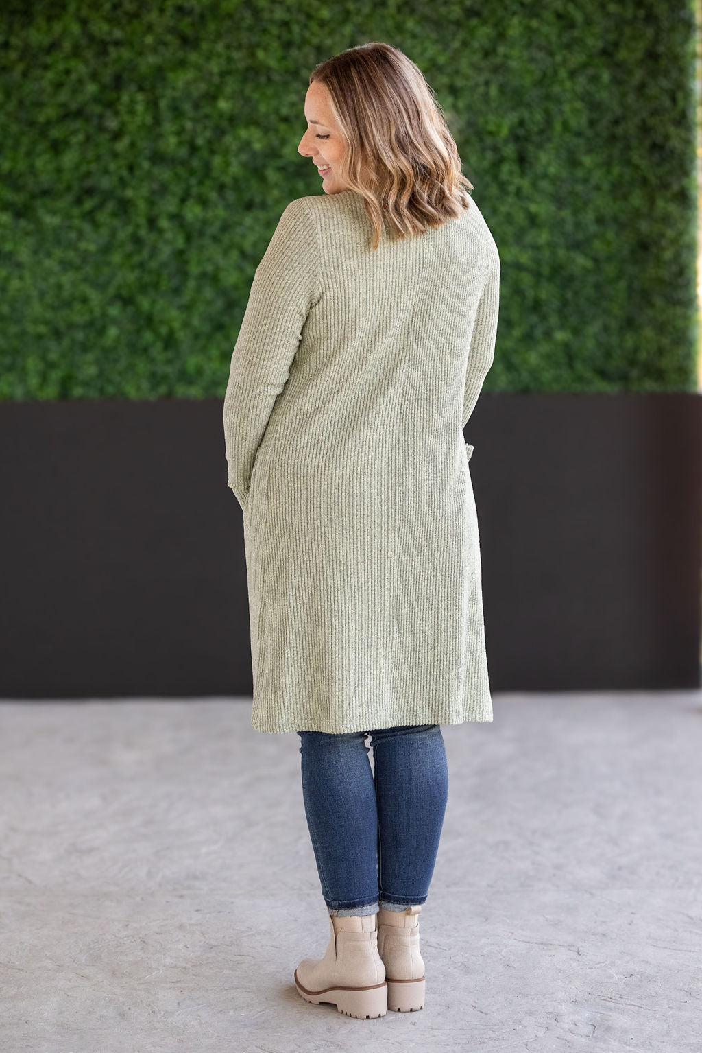 Michelle Mae Colbie Ribbed Cardigan - Pistachio