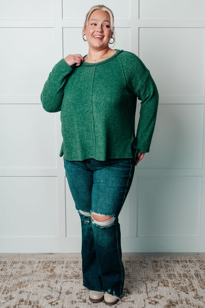 Simple Silhouette Brushed Hacci Sweater in Dark Green