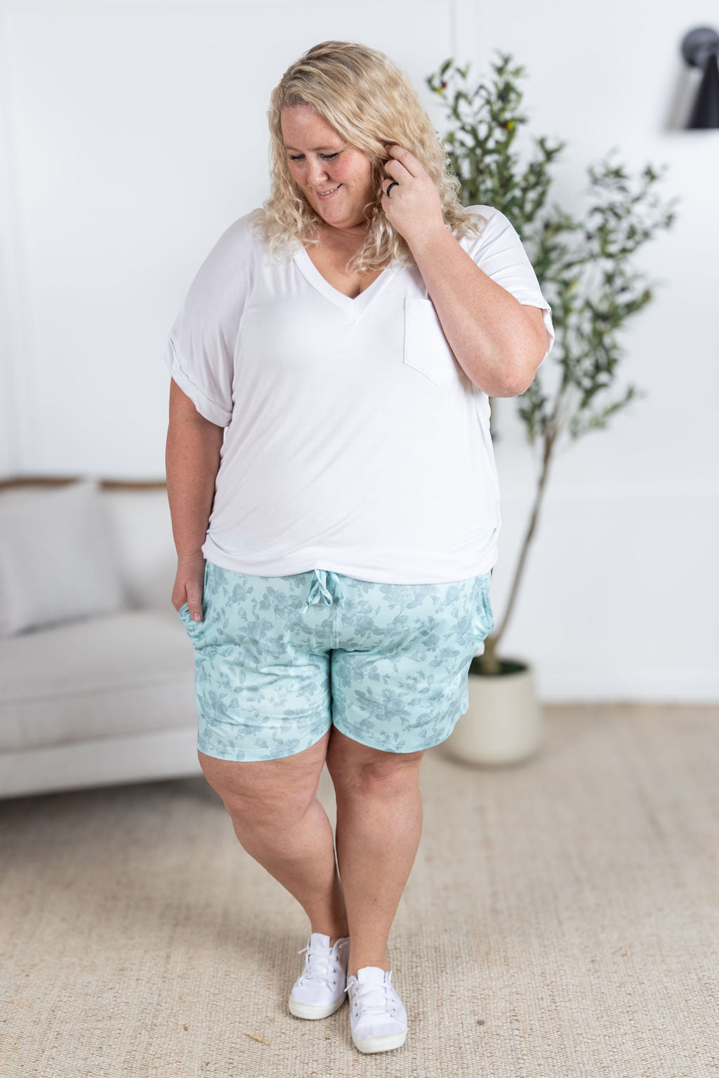 Michelle Mae Jamie Shorts - Vintage Mint Floral