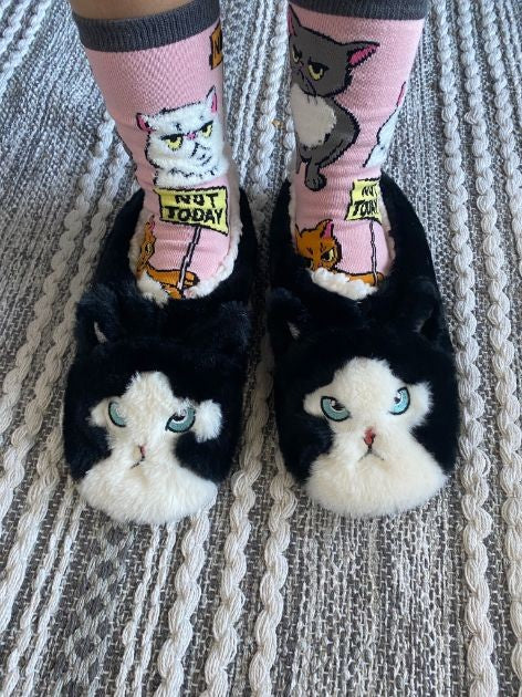 Good Kitty - Women's Sherpa Slippers Socks