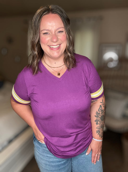 Michelle Mae GameDay Tessa Short Sleeve Top - Minnesota