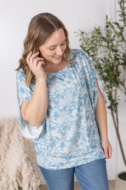 Michelle Mae Darcy Dolman - Blue and Ivory Abstract
