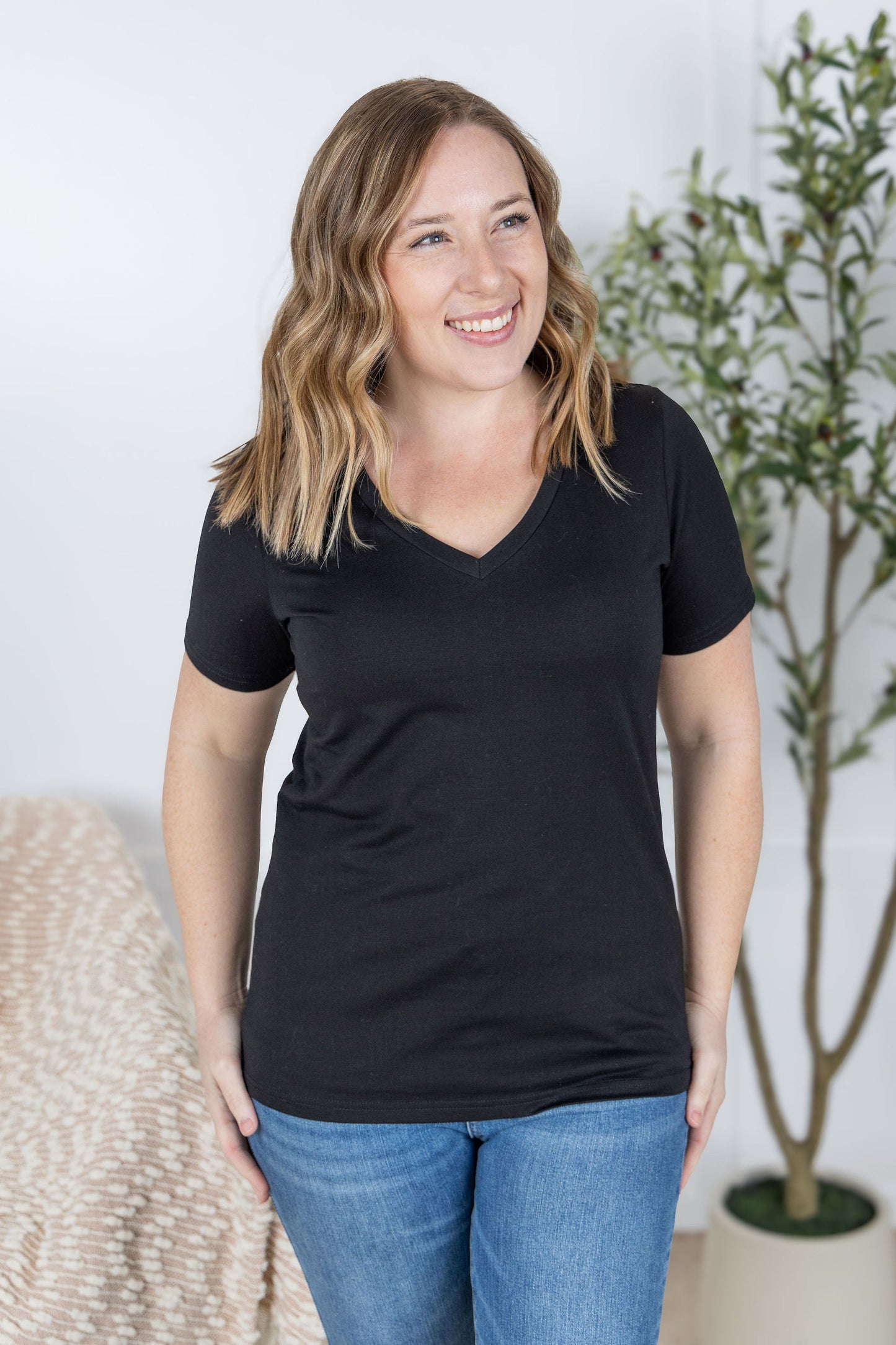 Michelle Mae Olivia Tee - Solid Colors