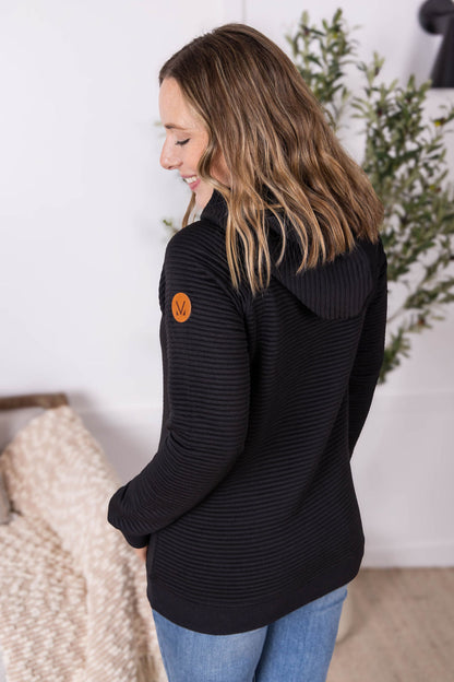 Michelle Mae Tatum Textured Pullover Hoodie - Black