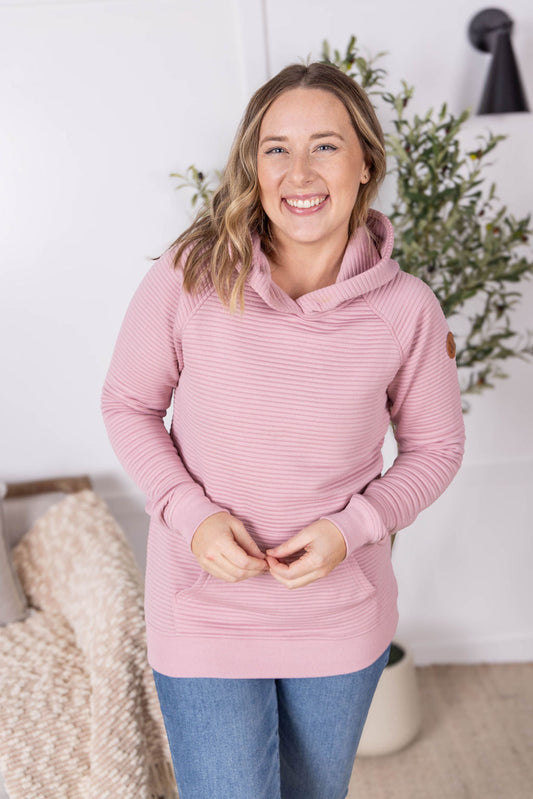 Michelle Mae Tatum Textured Pullover Hoodie - Rose