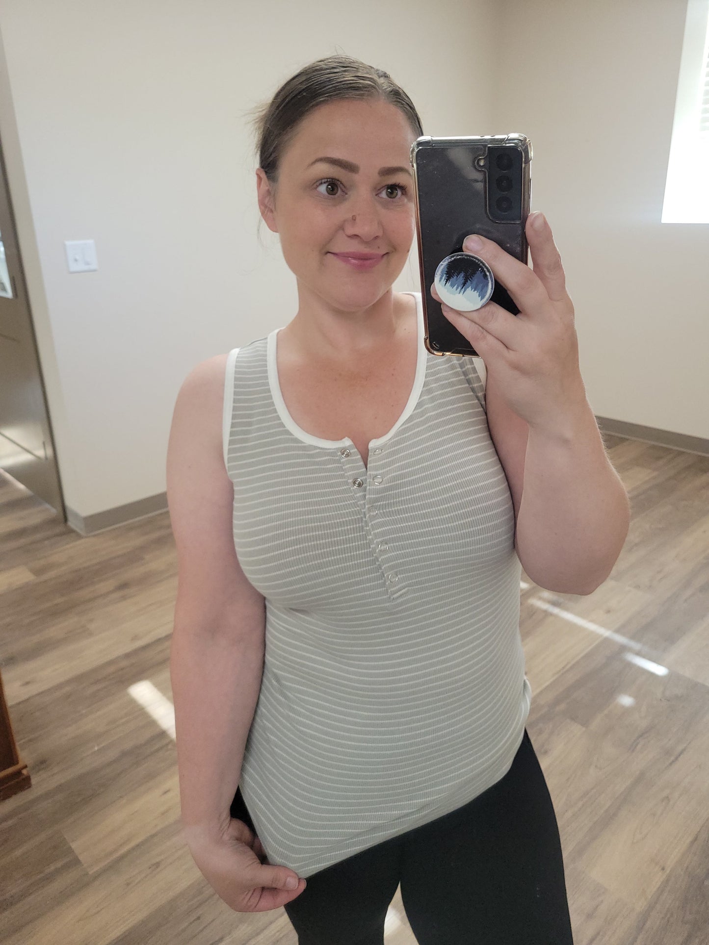 Michelle Mae Shiloh Button Snap Tank - Grey