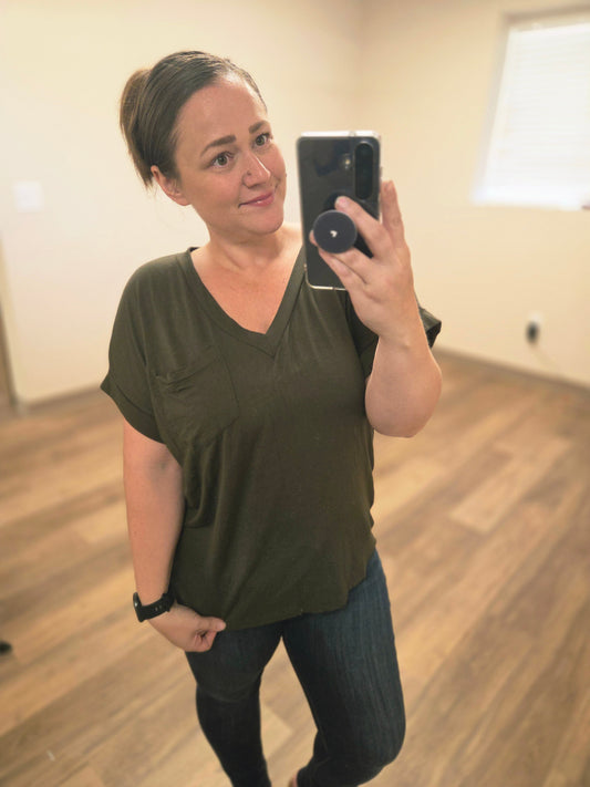 Michelle Mae Sierra Pocket Top - Olive
