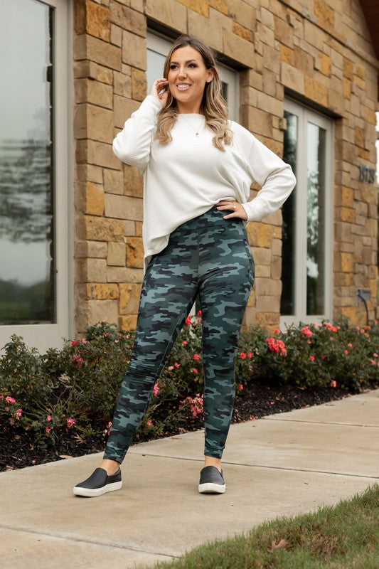 Jessie's Bestie Pocketed Leggings-Camo