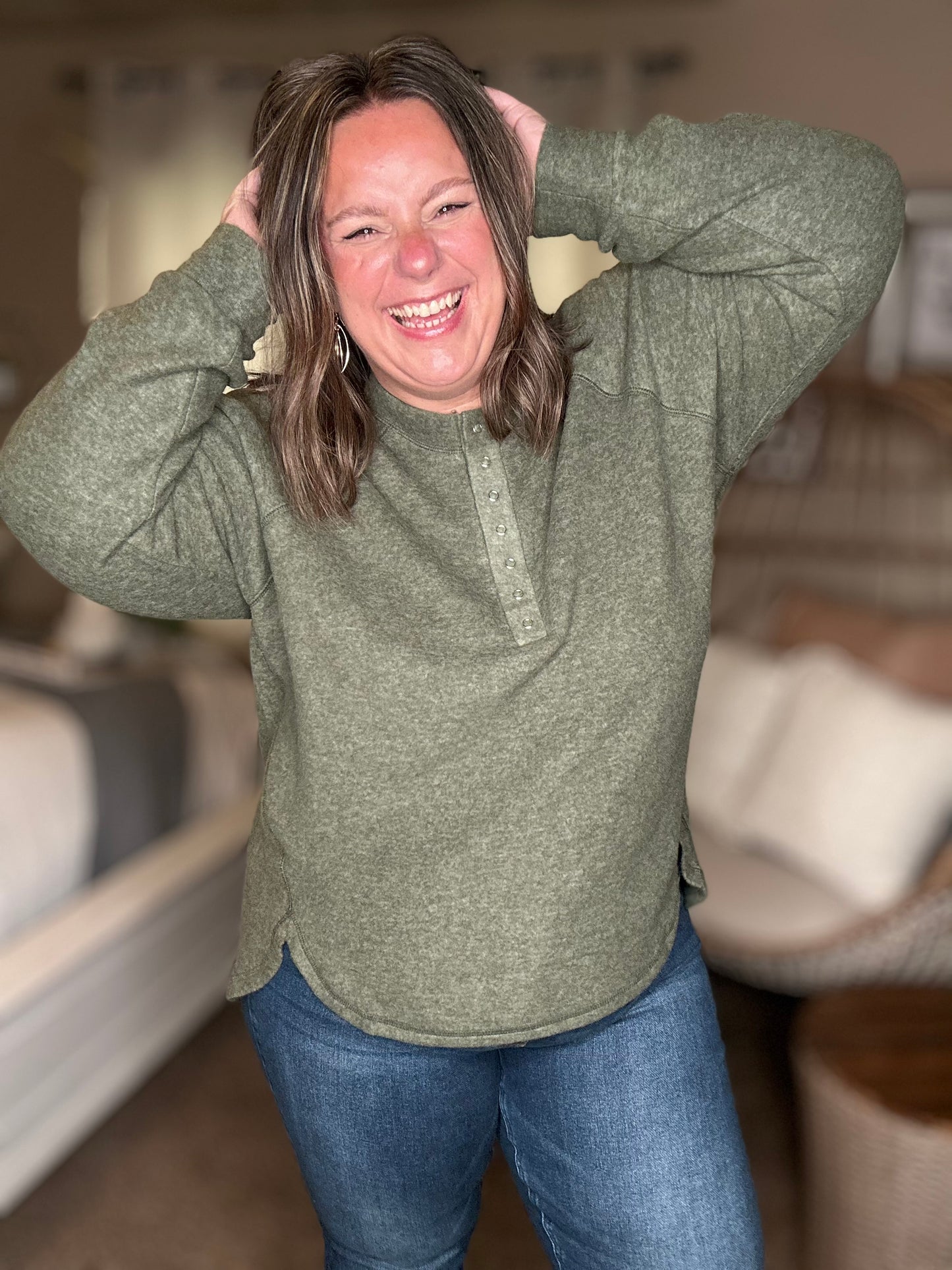 Urban Flux Scooped Hi-Low Long Pullover in Olive