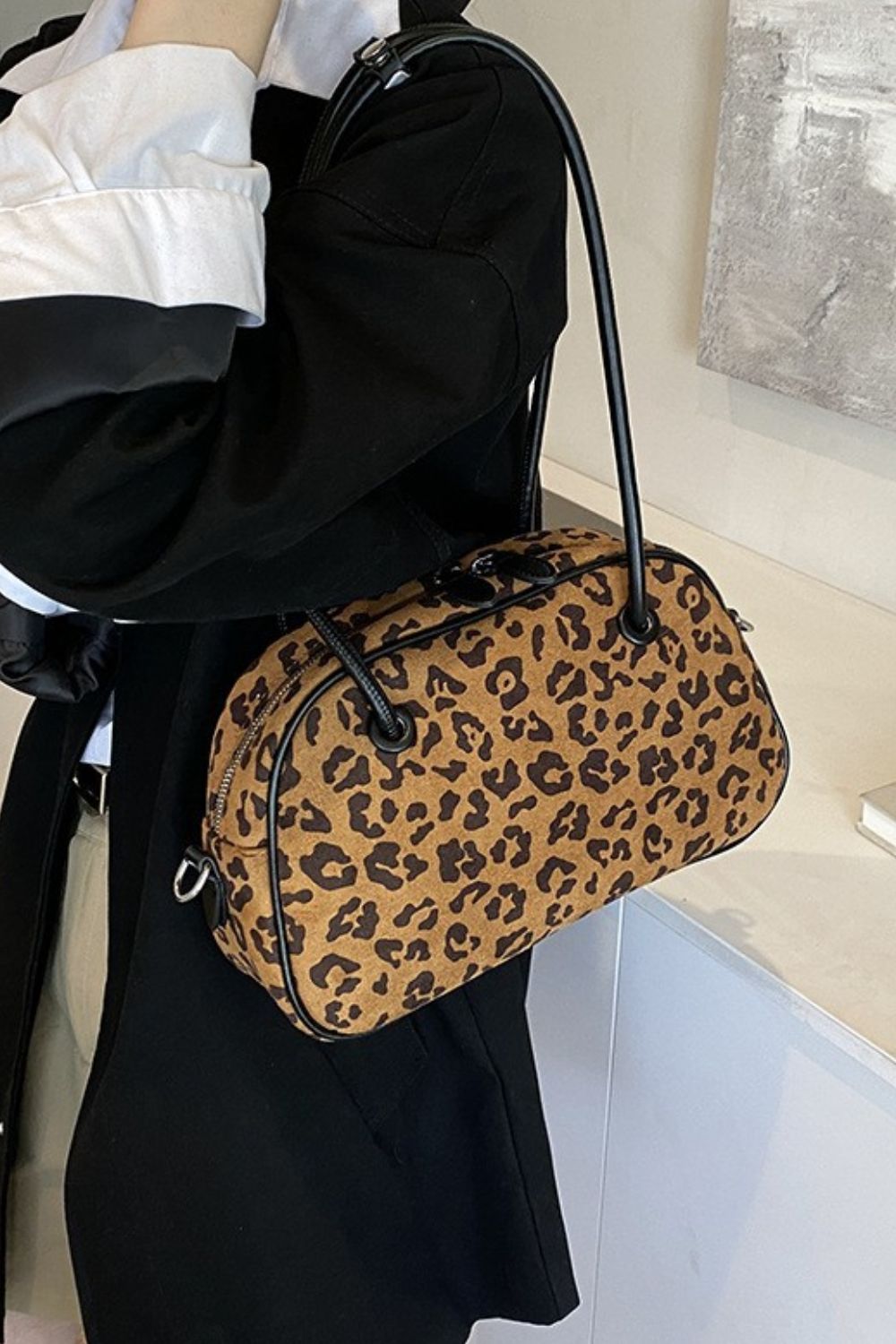 PREORDER - Leopard Shoulder Bag