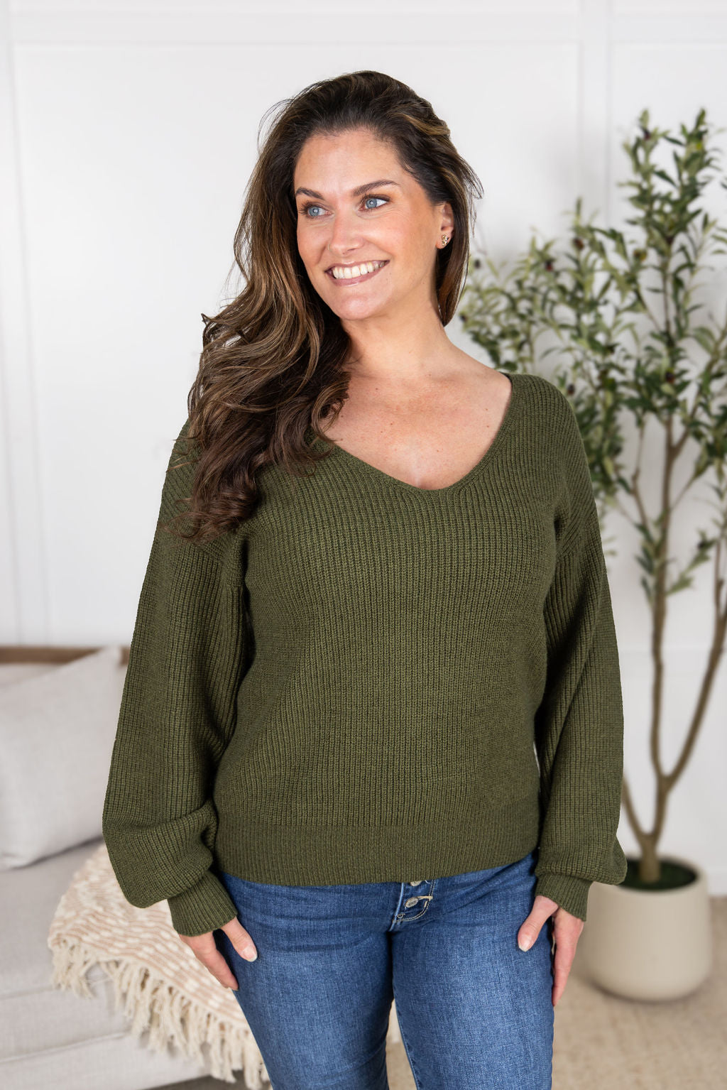 Michelle Mae Bethany Bow Knit Sweater - Olive