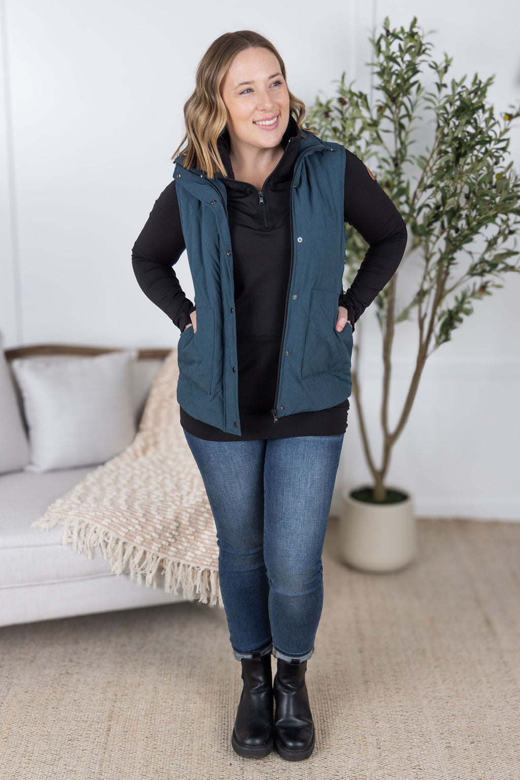 Michelle Mae Remy Zip Up Vest - Teal