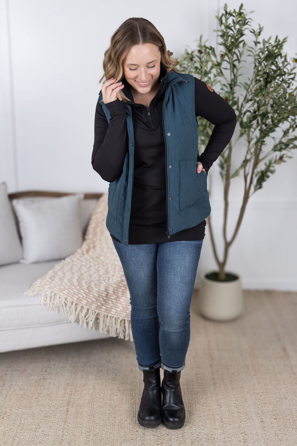Michelle Mae Remy Zip Up Vest - Teal