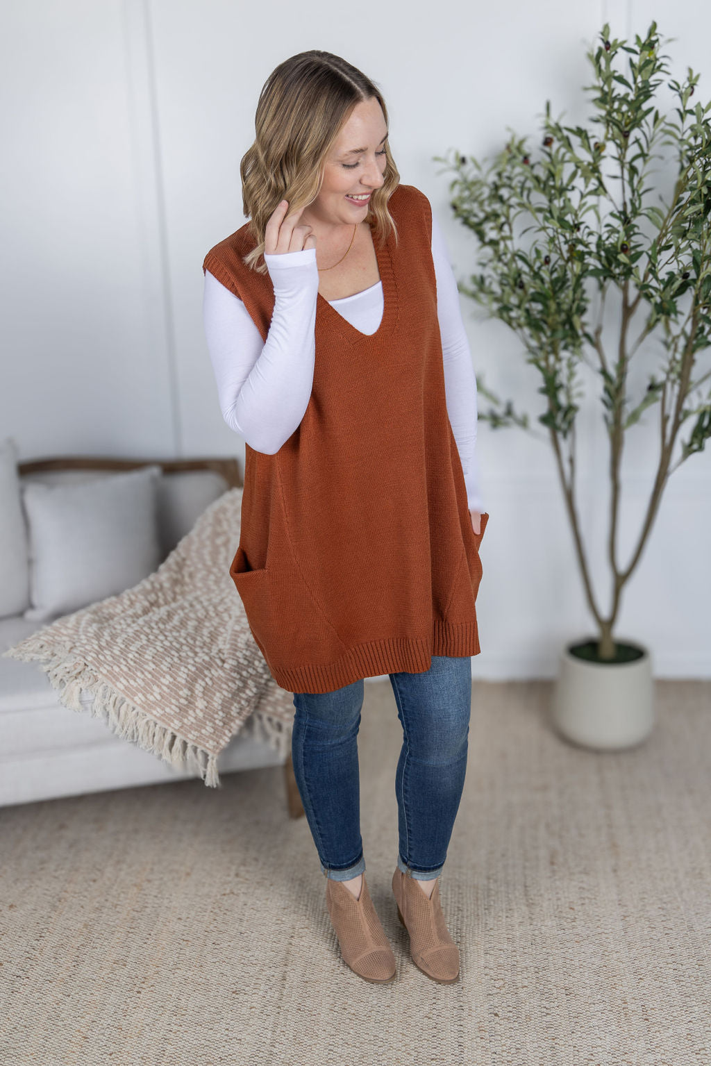 Michelle Mae Tunic Sweater Vest - Rust