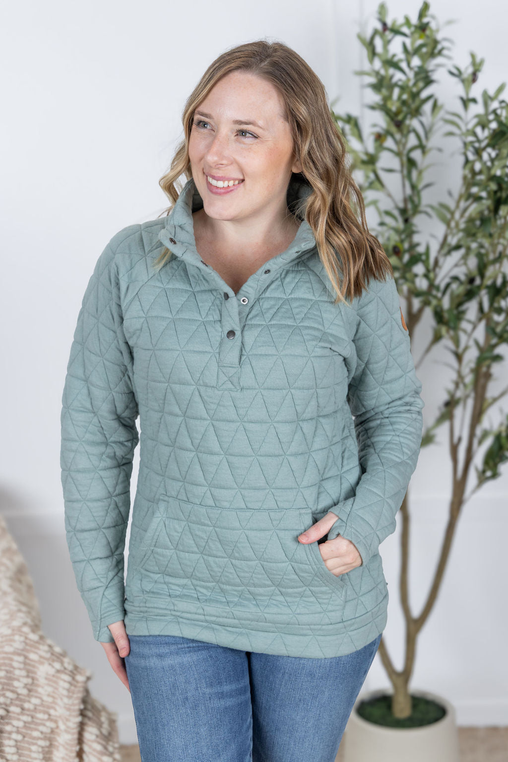Michelle Mae Geometric Button Snap Pullover - Sage