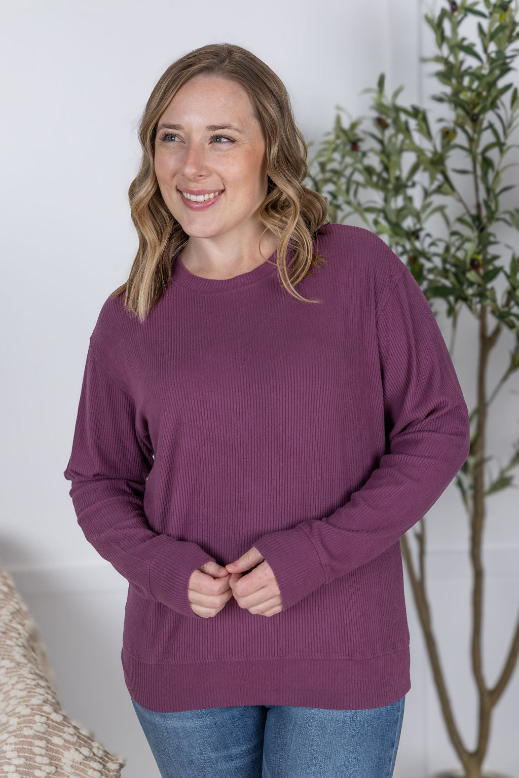Michelle Mae Corrine Ribbed Pullover Top - Plum