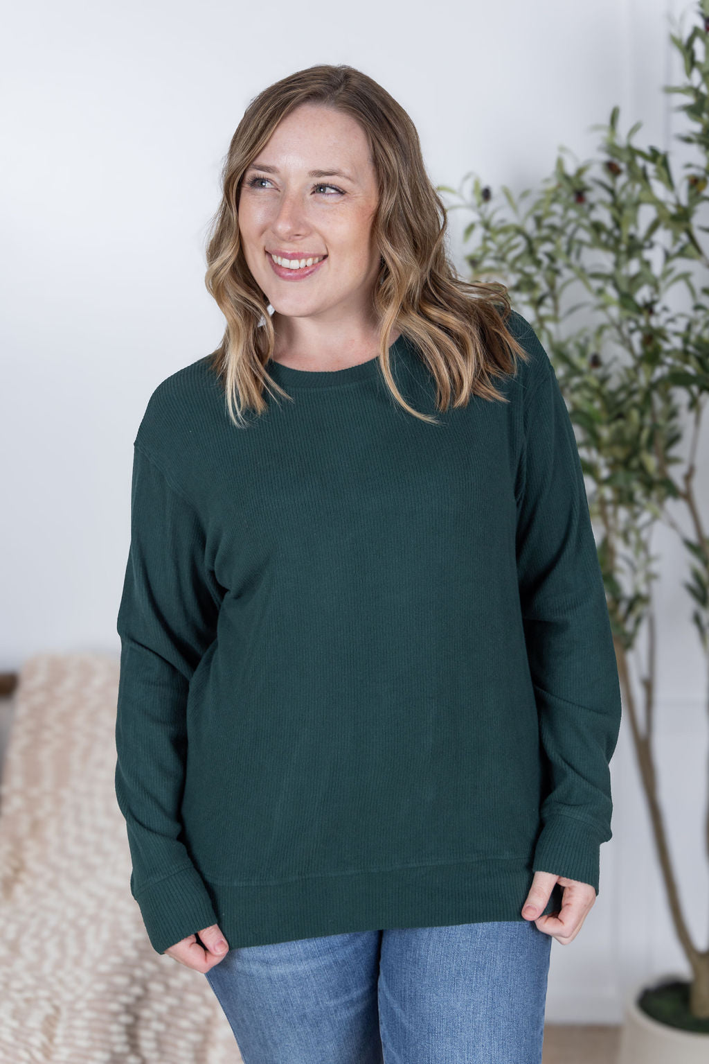 Michelle Mae Corrine Ribbed Pullover Top - Hunter Green