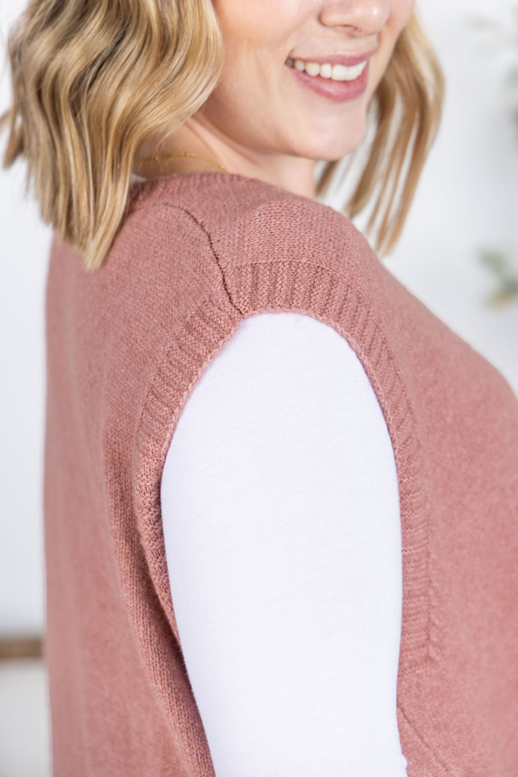Michelle Mae Tunic Sweater Vest - Rose