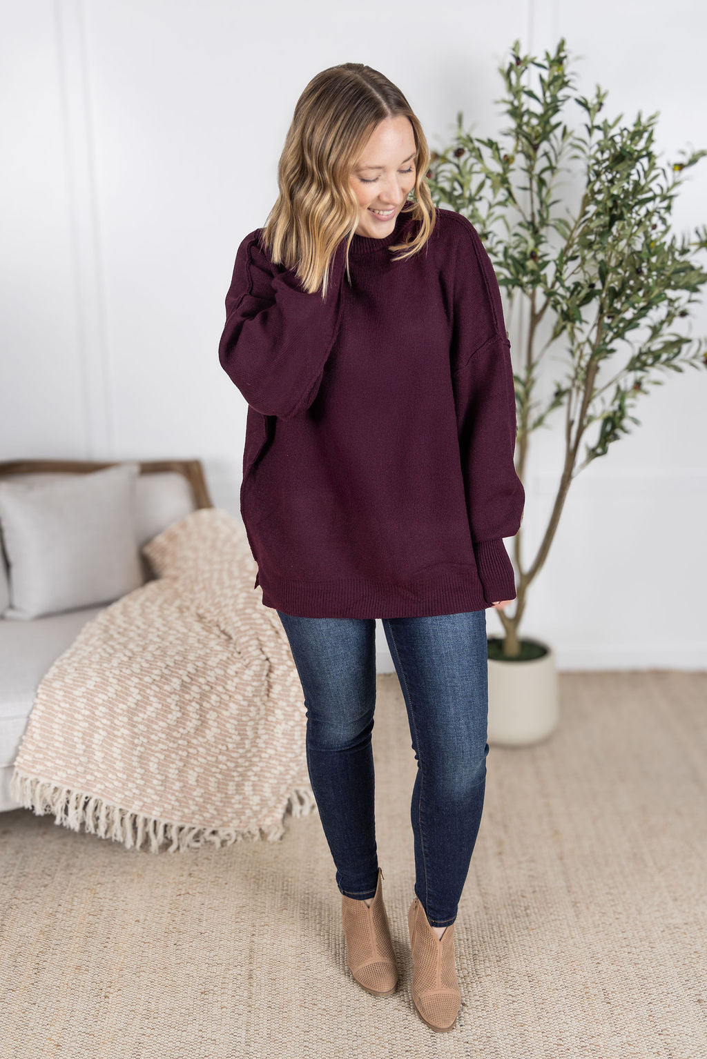Michelle Mae Aurora Cozy Sweater - Burgundy