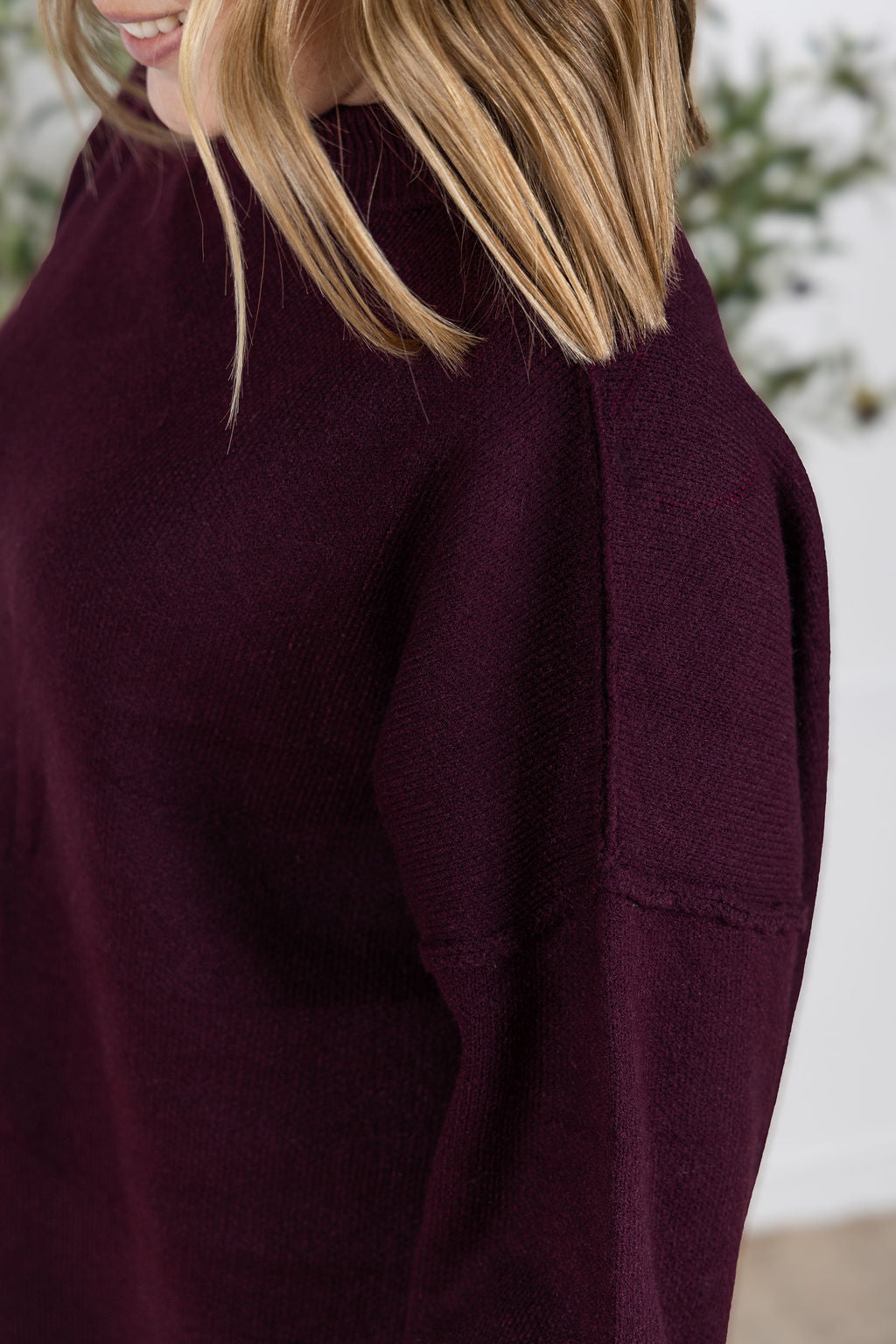Michelle Mae Aurora Cozy Sweater - Burgundy