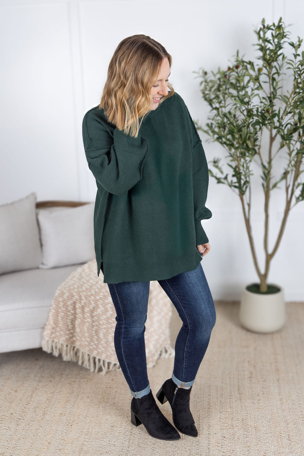 Michelle Mae Aurora Cozy Sweater - Hunter Green