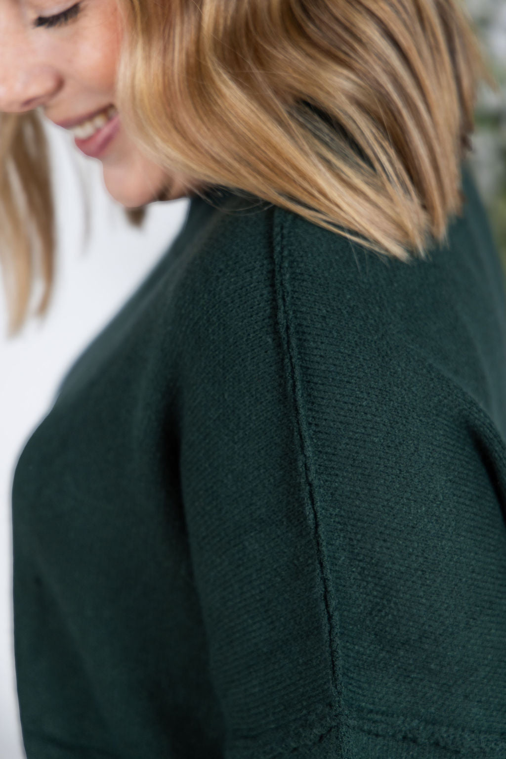 Michelle Mae Aurora Cozy Sweater - Hunter Green